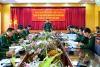 Đồng chí Trung tướng, PGS, TS Nguyễn Hùng Oanh, Hiệu trưởng Trường Đại học Chính trị, Trưởng ban Tổ chức Hội thảo phát biểu tại Hội nghị.