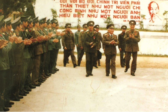 “Những ngôi sao không ngủ”